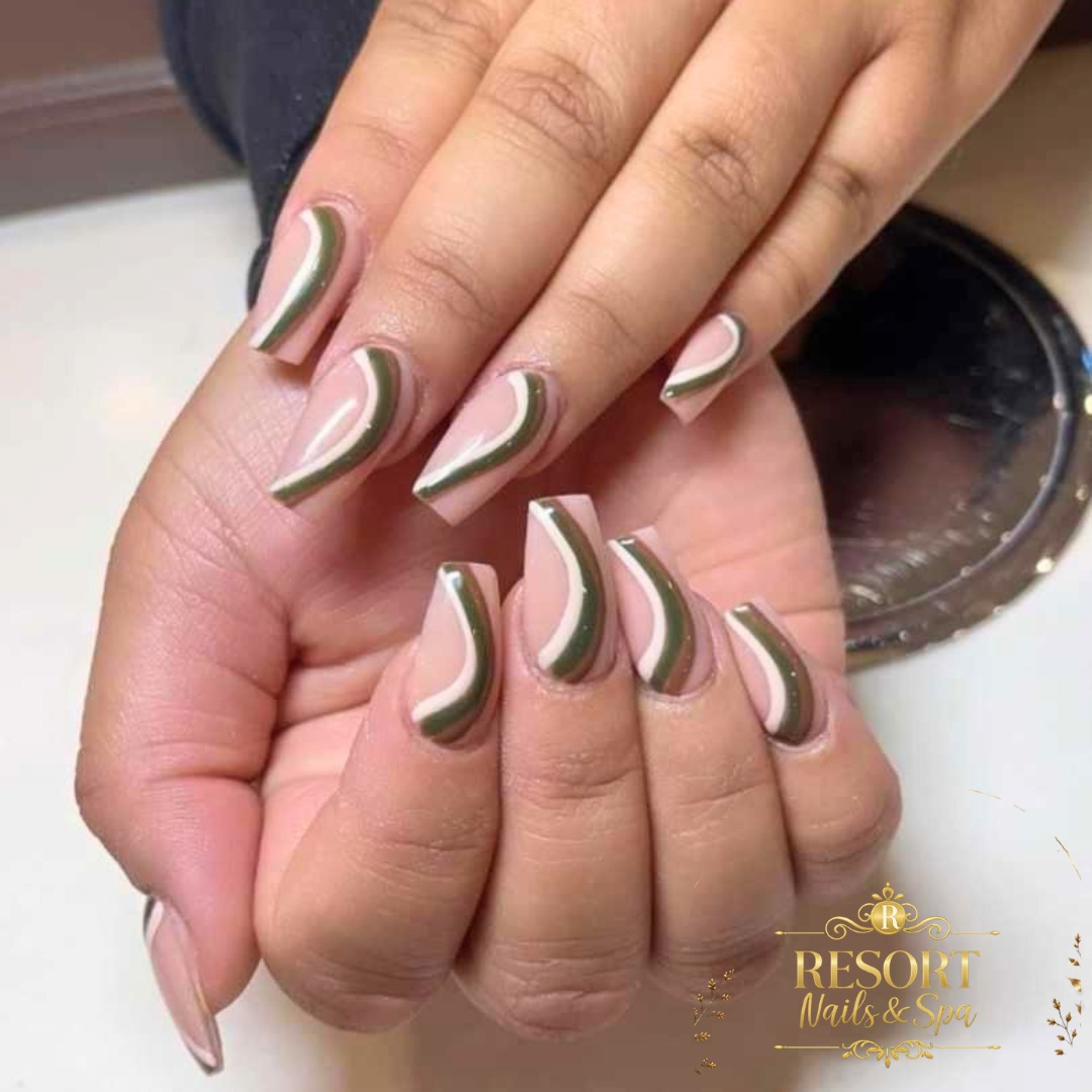 Resort Nails & Spa